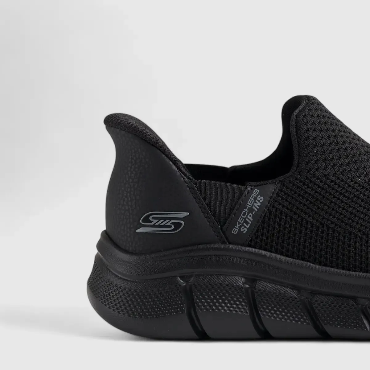 Skechers Comfort Slip Ons Black 118306